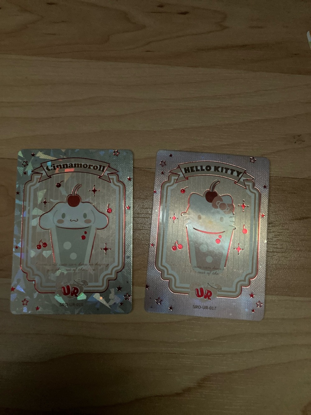 SET ultra rare Hello Kitty Pink and Red Cherry Bubble Tea Holographic Card